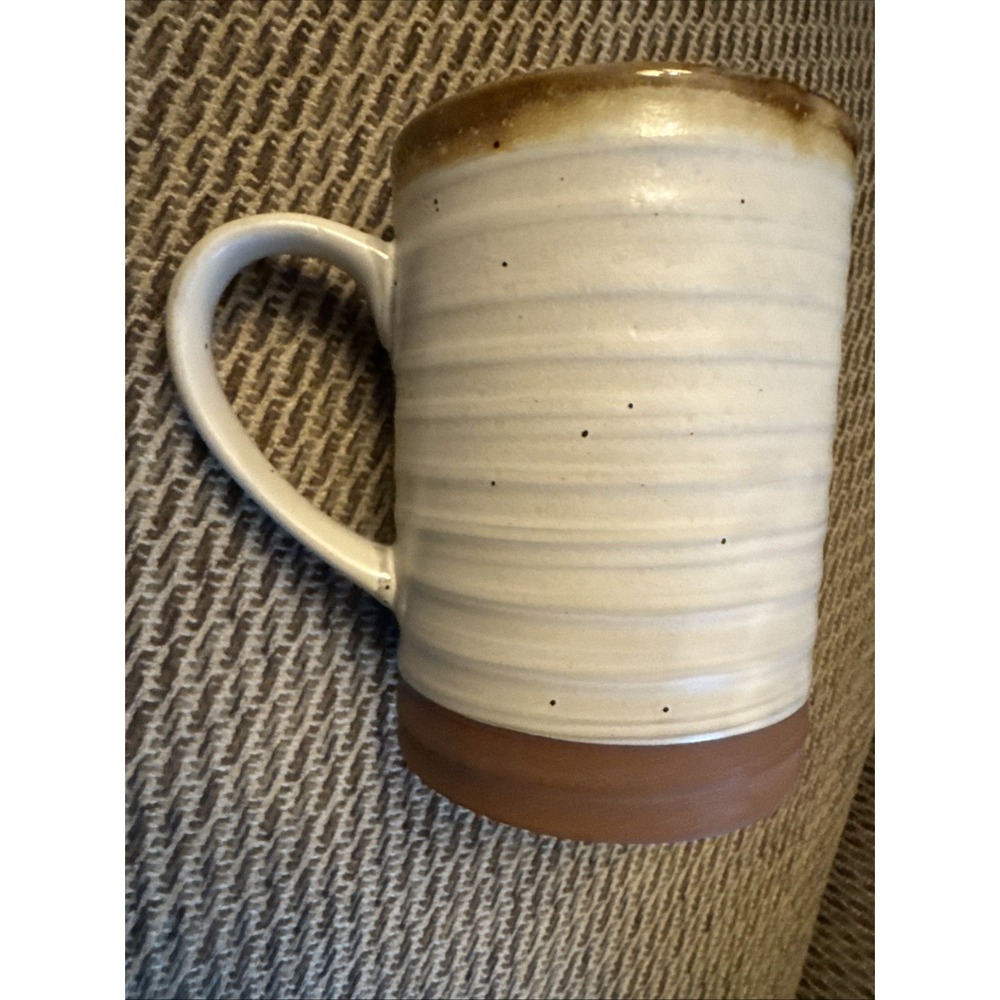 Gibson Home Stoneware Coffee Mug White Cream Speckled Ribbed‎ Ridges Brown 14oz